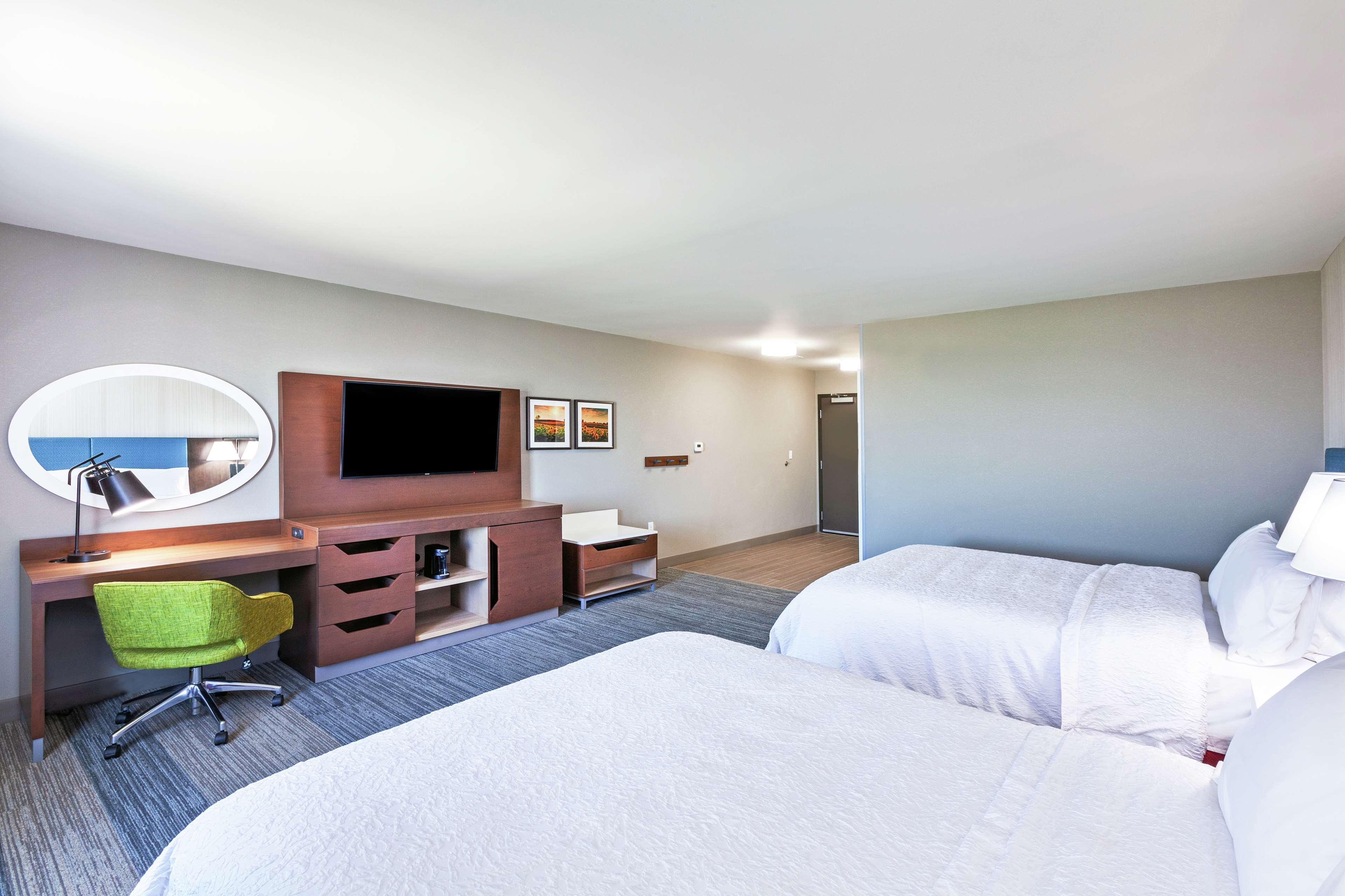 Hampton Inn Gardner Exteriér fotografie